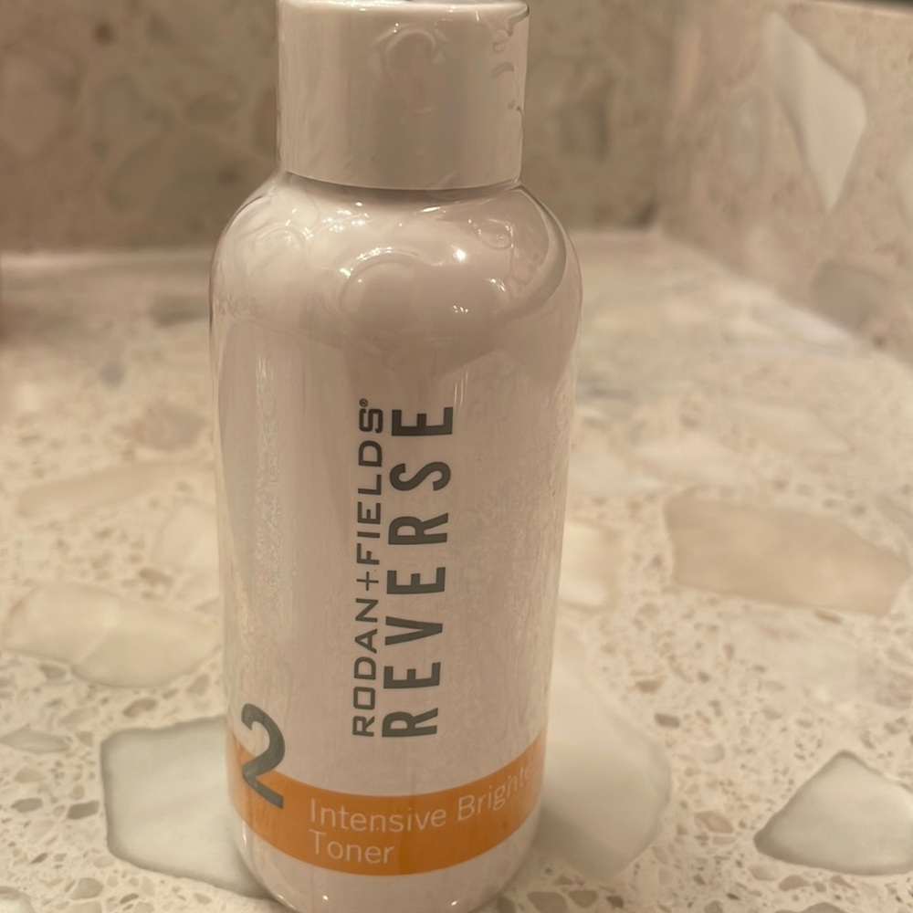 Rodan + Fields Reverse Intensive Brightening Toner